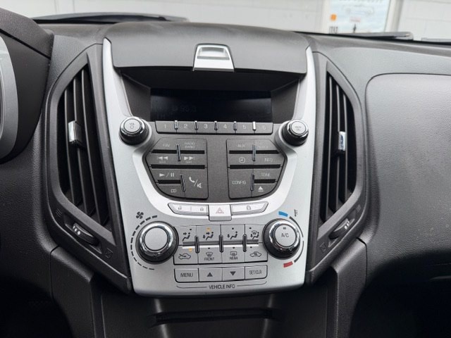 2015 Chevrolet Equinox Image 12