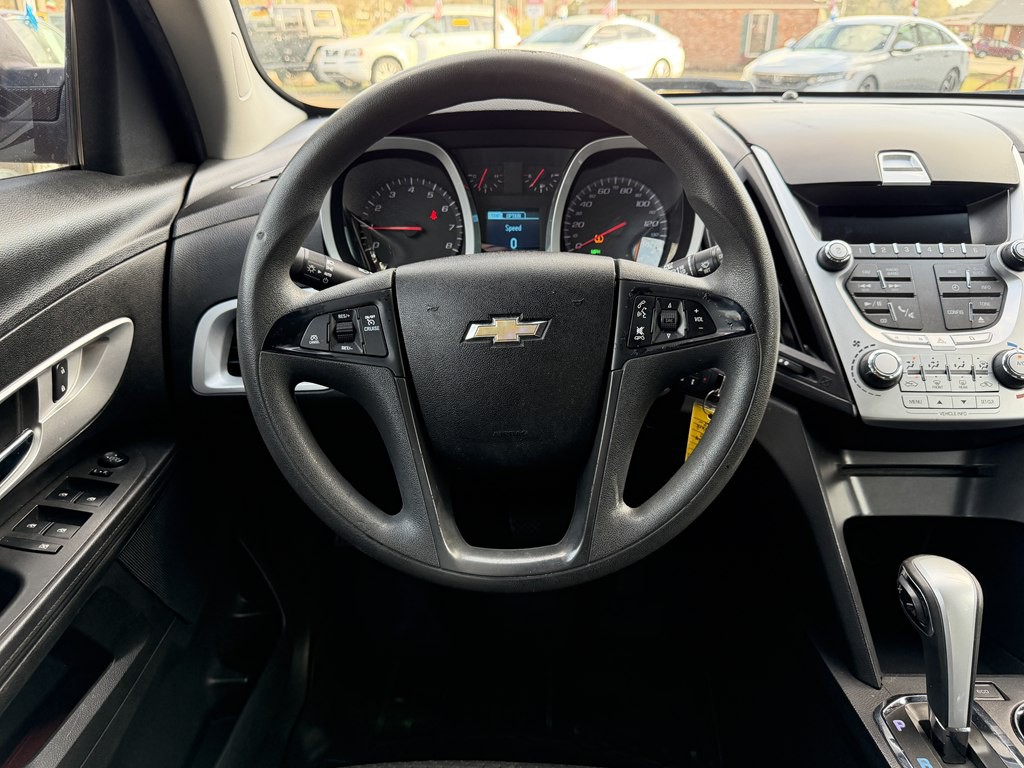 2015 Chevrolet Equinox Image 17