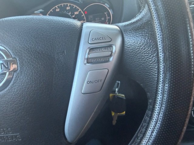 2016 Nissan Versa Image 10