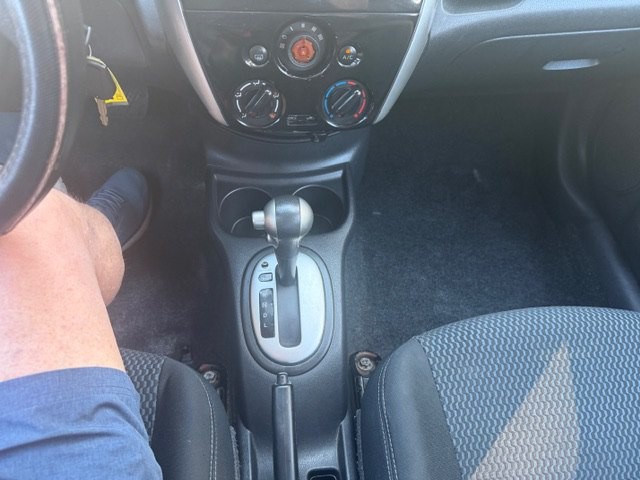 2016 Nissan Versa Image 13