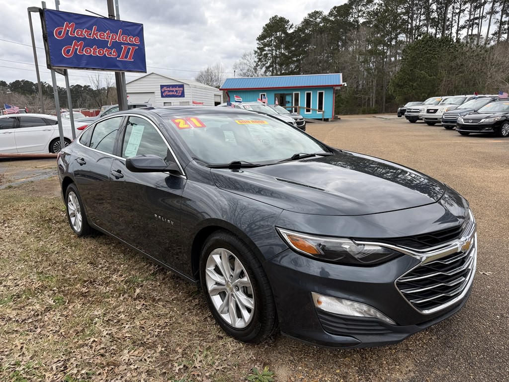 2021 Chevrolet Malibu Image 1