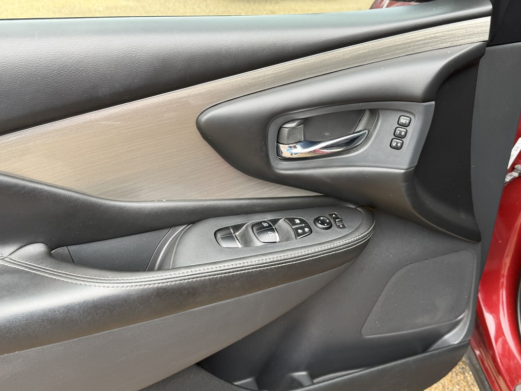 2018 Nissan Murano Image 9