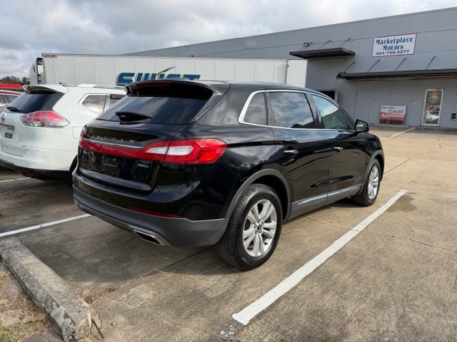 2017 Lincoln MKX Image 3