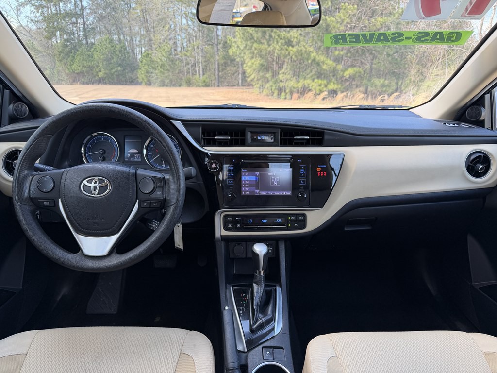 2019 Toyota Corolla Image 12