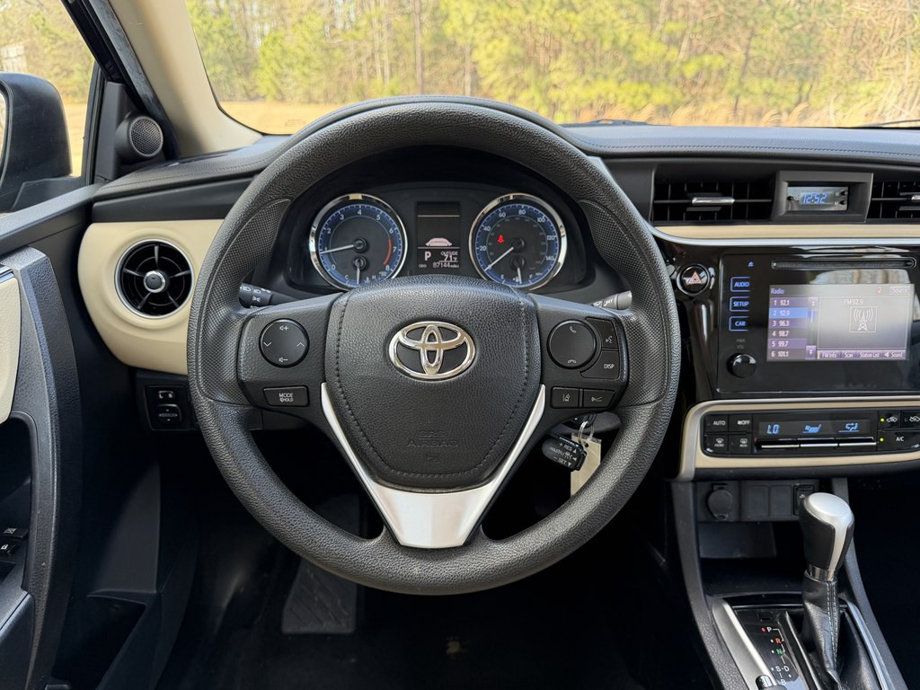 2019 Toyota Corolla Image 17