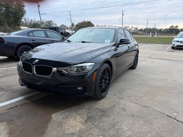 2018 BMW 3 Series Image 1