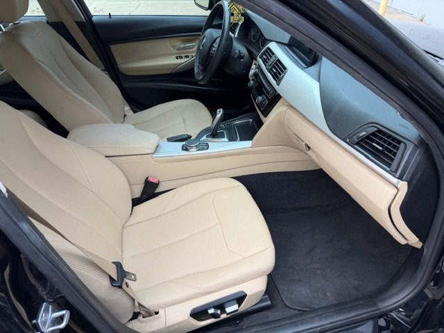 2018 BMW 3 Series Image 6