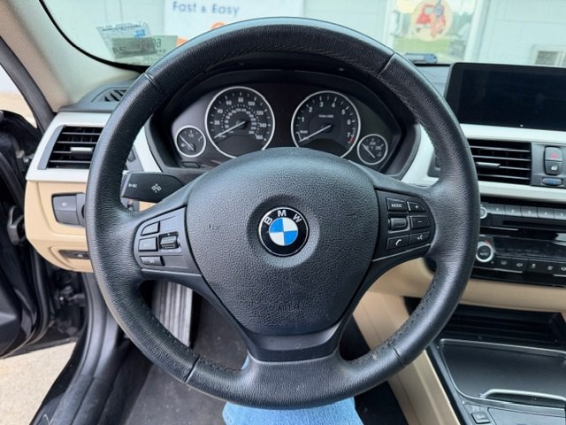 2018 BMW 3 Series Image 7