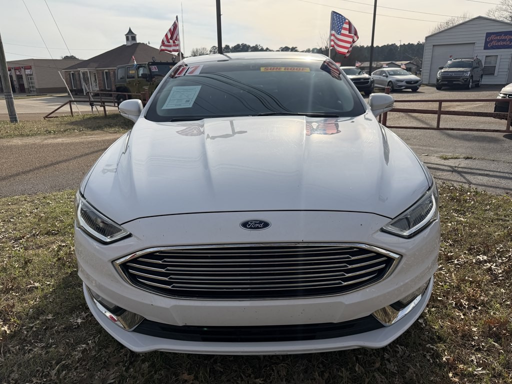 2017 Ford Fusion Image 2