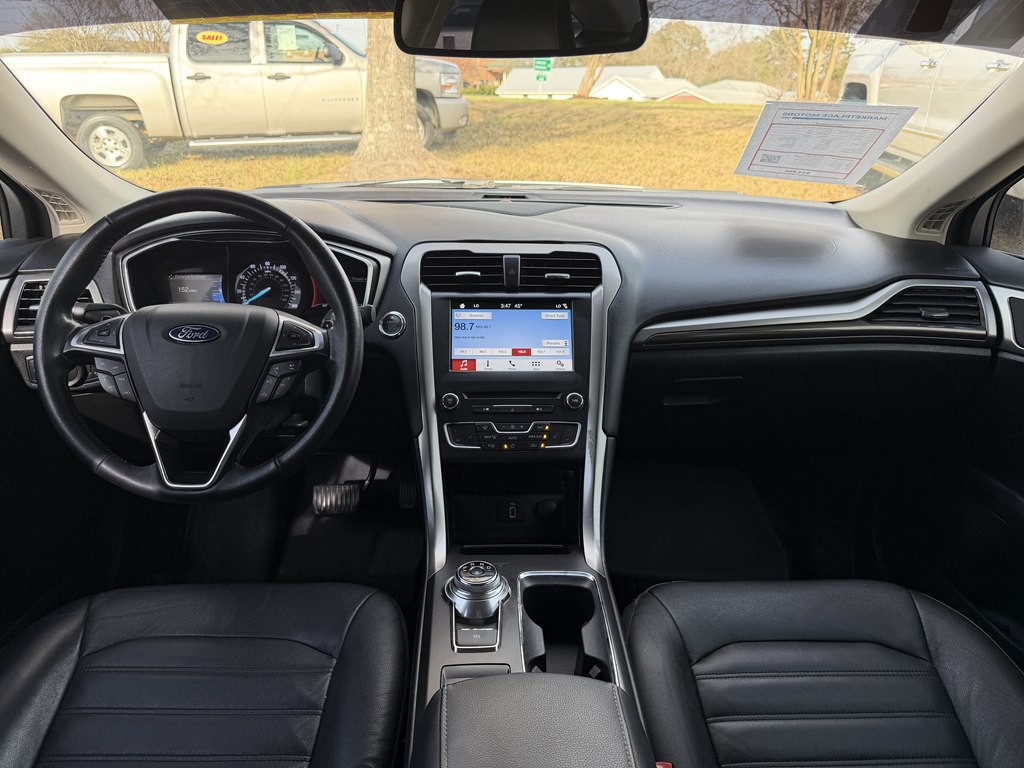 2017 Ford Fusion Image 13