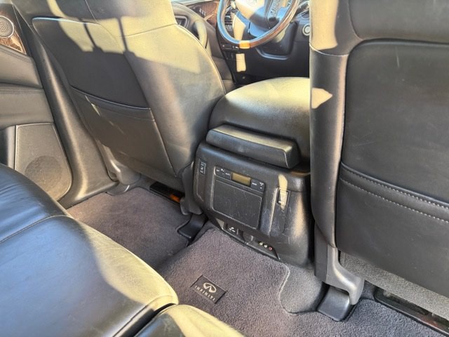 2014 INFINITI QX80 Image 12