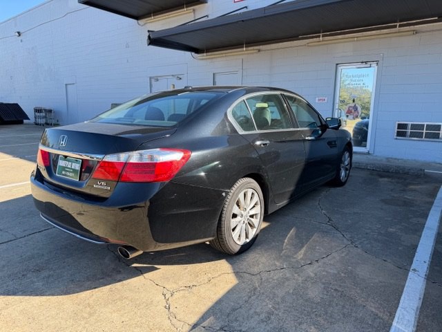 2015 Honda Accord Image 3