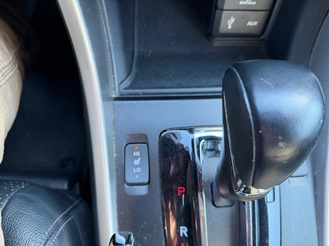 2015 Honda Accord Image 12