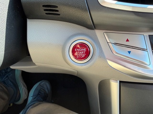 2013 Honda Accord Image 13