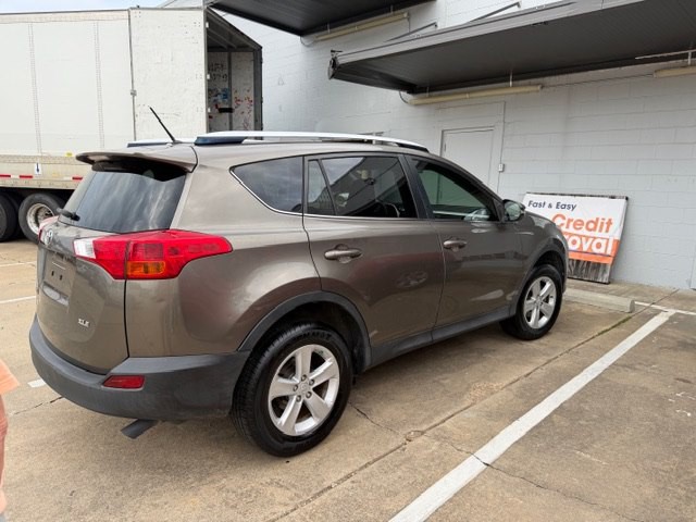 2013 Toyota Rav4 Image 1