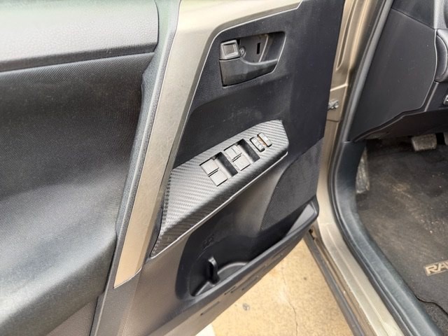 2013 Toyota Rav4 Image 5