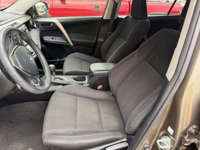 2013 Toyota Rav4 Image 6