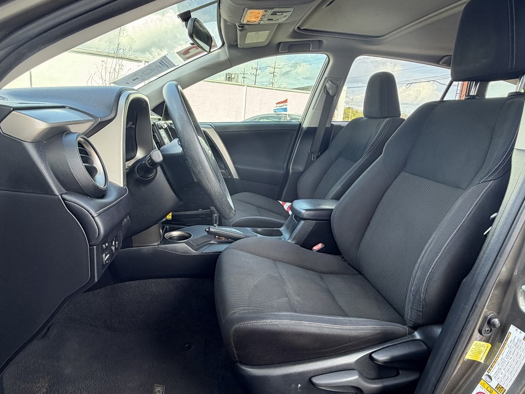 2013 Toyota Rav4 Image 10