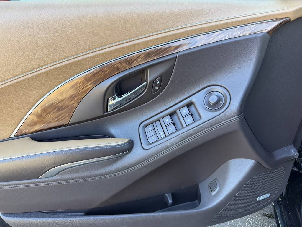 2014 Buick Lacrosse Image 10