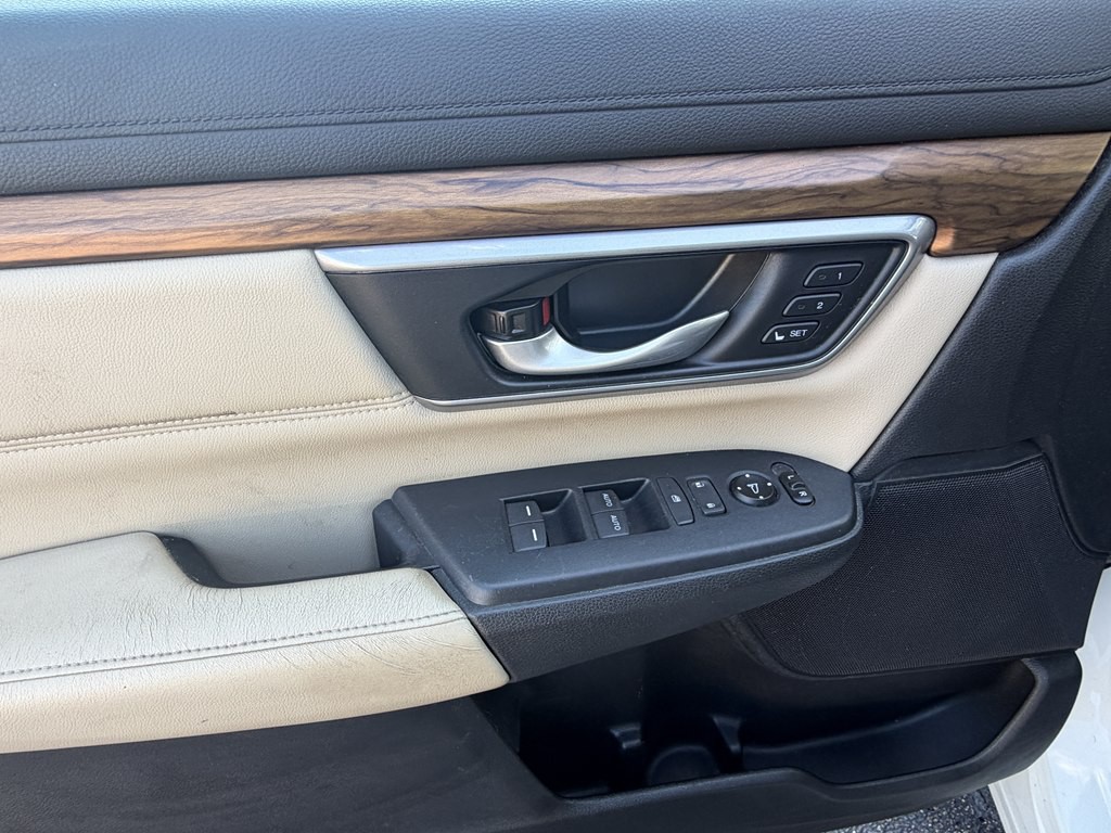 2017 Honda CR-V Image 10