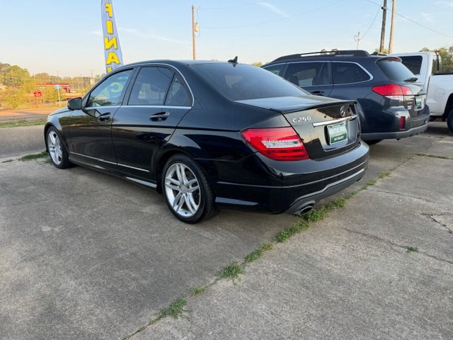 2013 Mercedes-Benz C-Class Image 4