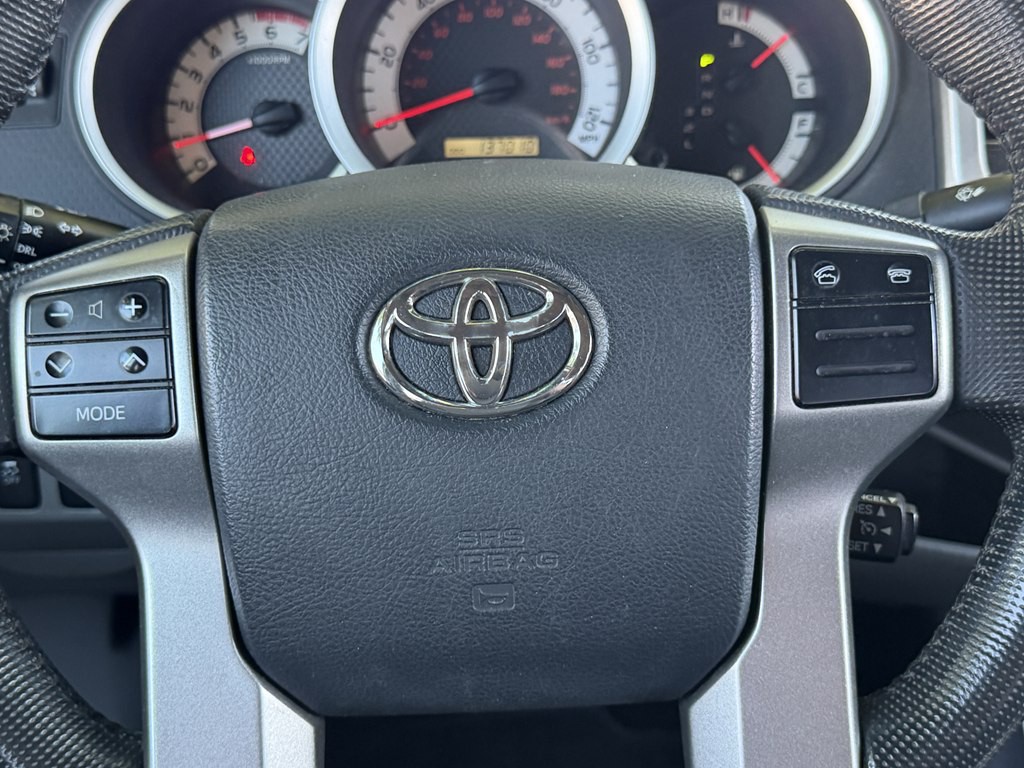 2013 Toyota Tacoma Image 16