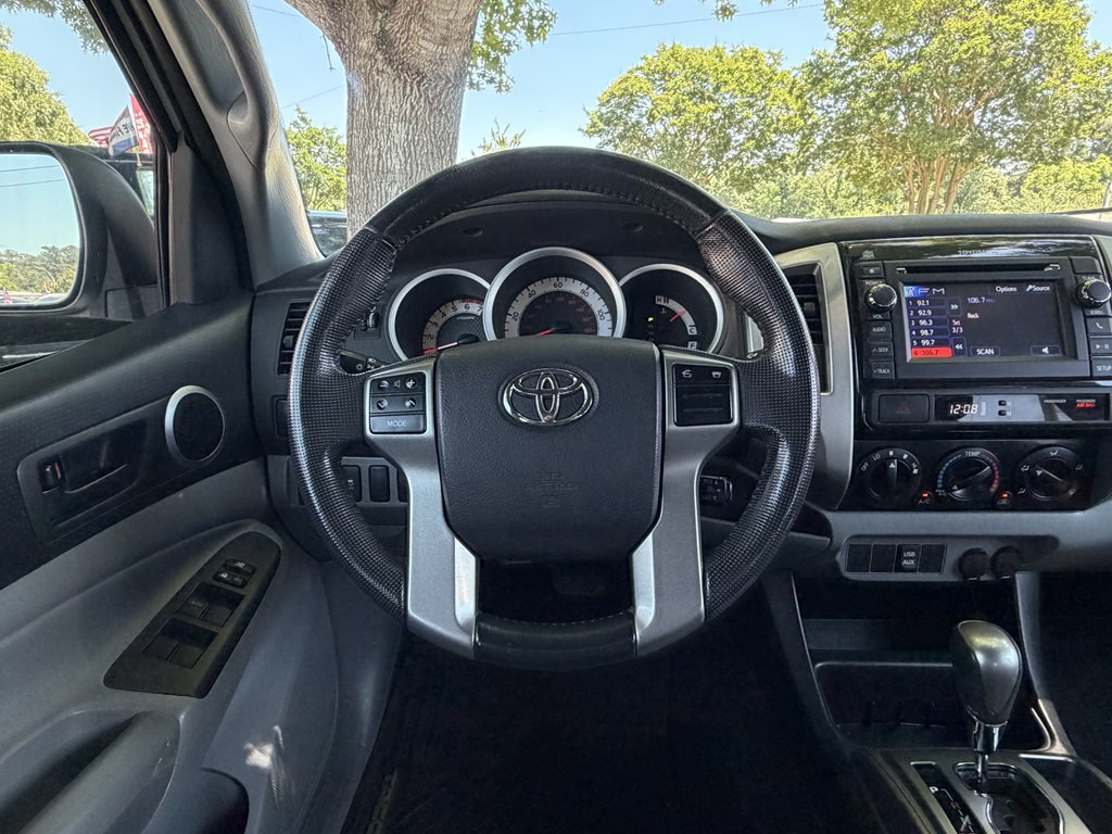 2013 Toyota Tacoma Image 18