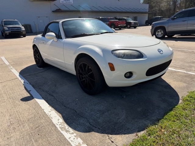 2008 Mazda MX-5 Miata Image 2