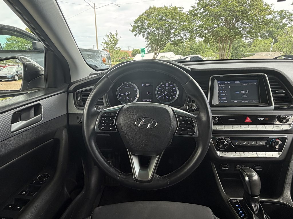 2018 Hyundai Sonata Image 17