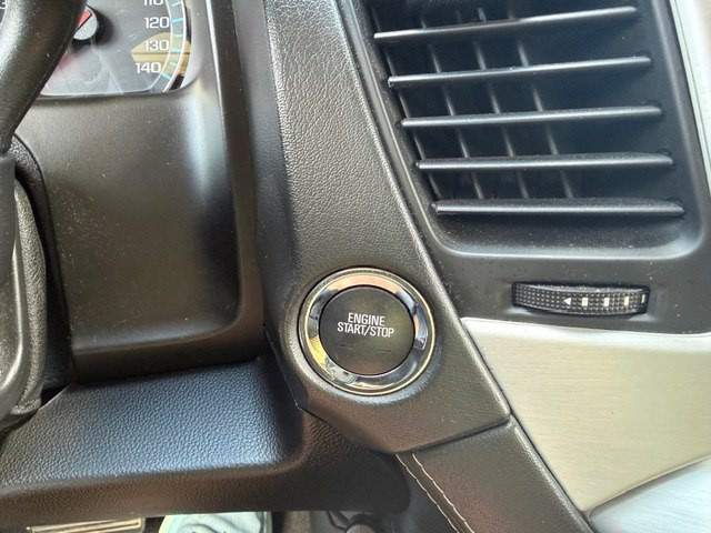 2017 GMC Yukon Image 9