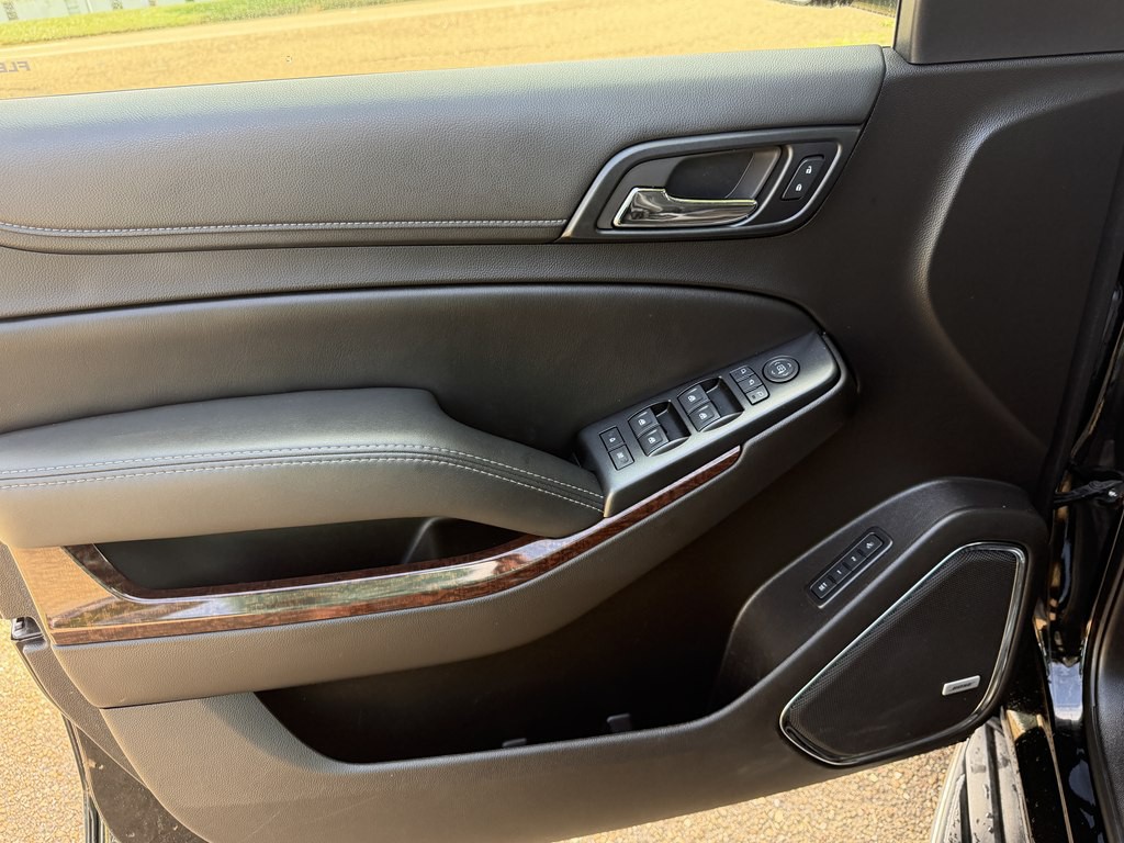 2017 GMC Yukon Image 10