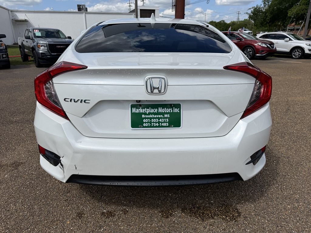 2017 Honda Civic Image 6