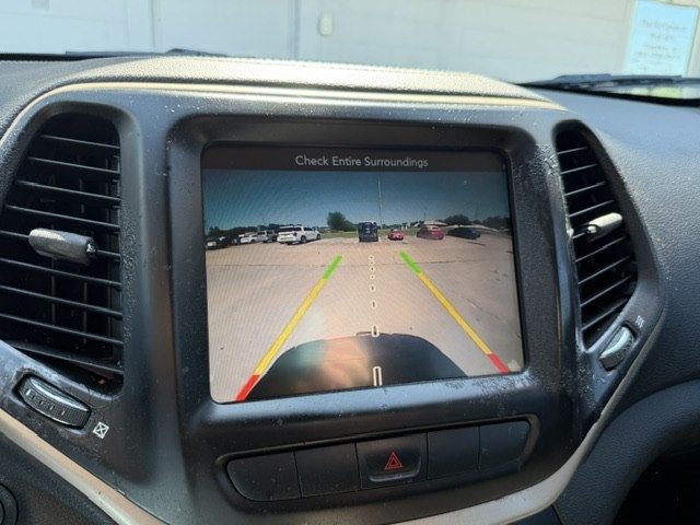 2015 Jeep Cherokee Image 15