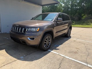 Image for 2020 Jeep Grand Cherokee Laredo ID: 7333104