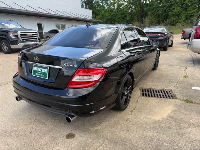 2011 Mercedes-Benz C-Class Image 3