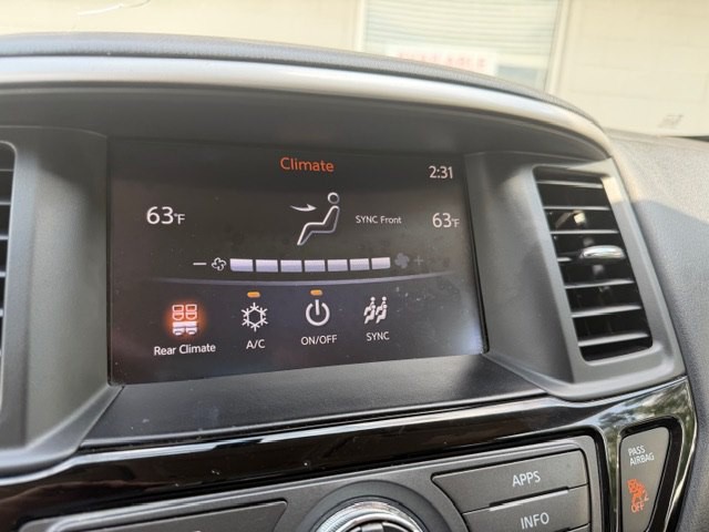 2019 Nissan Pathfinder Image 12