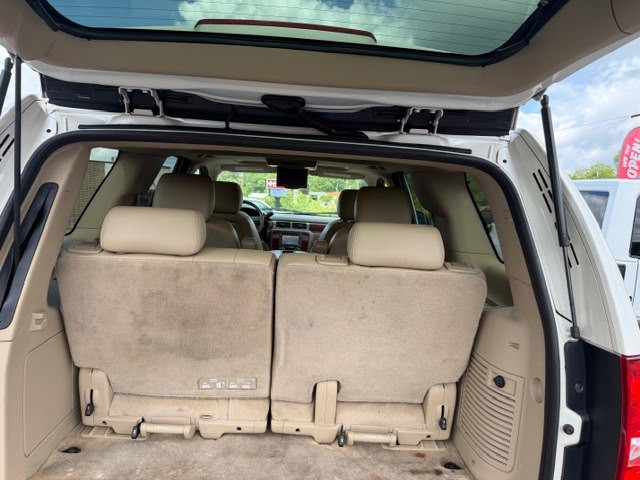 2012 Chevrolet Tahoe Image 12