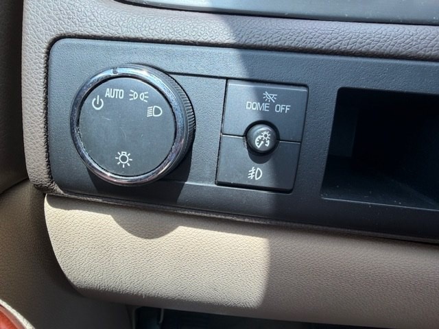 2012 Chevrolet Tahoe Image 18