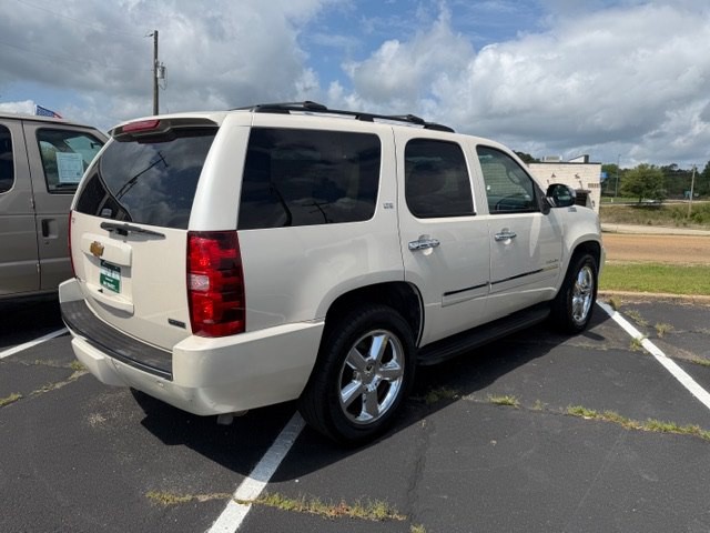 2012 Chevrolet Tahoe Image 24