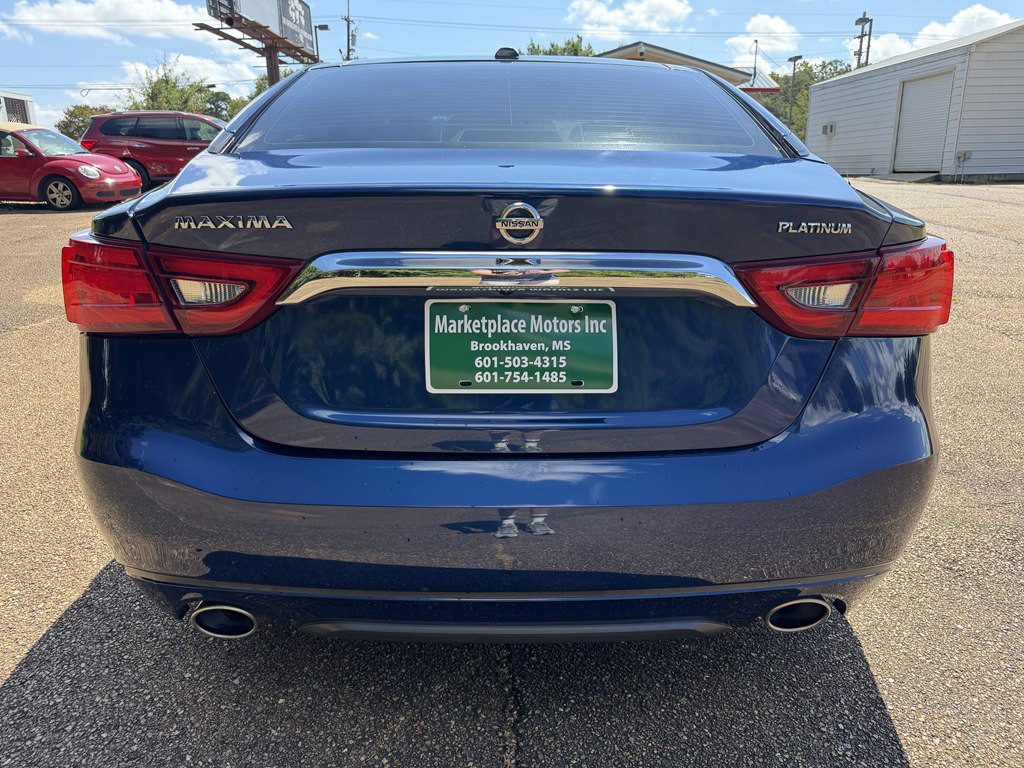 2017 Nissan Maxima Image 4