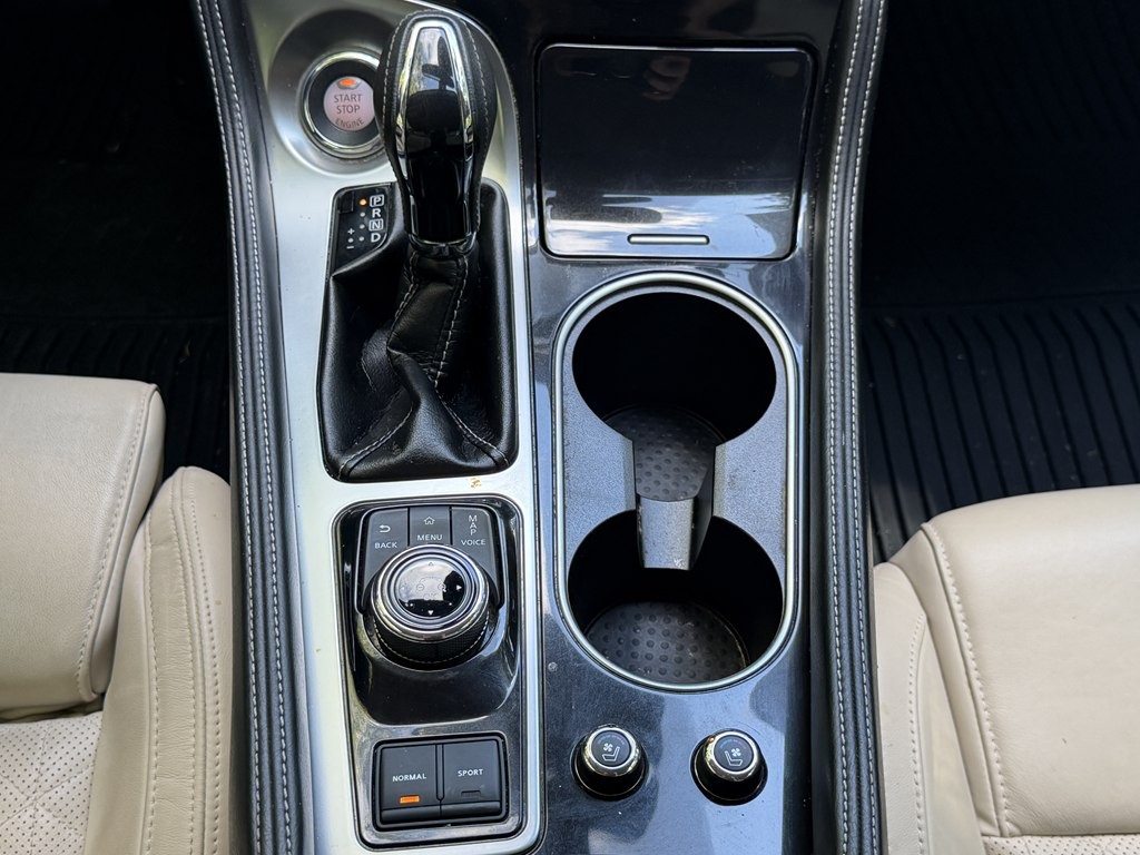 2017 Nissan Maxima Image 15