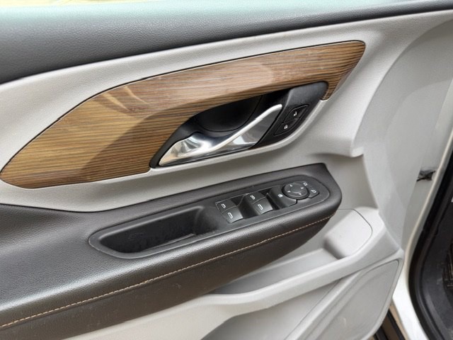 2020 GMC Terrain Image 5