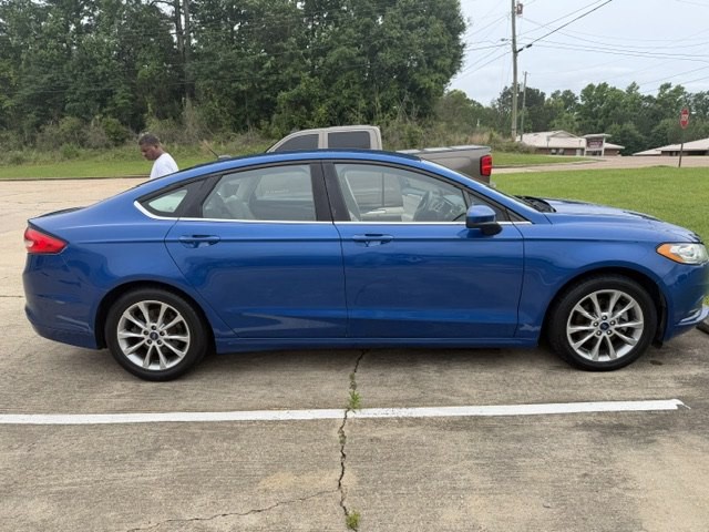 2017 Ford Fusion Image 5