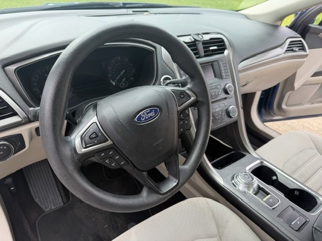 2017 Ford Fusion Image 8