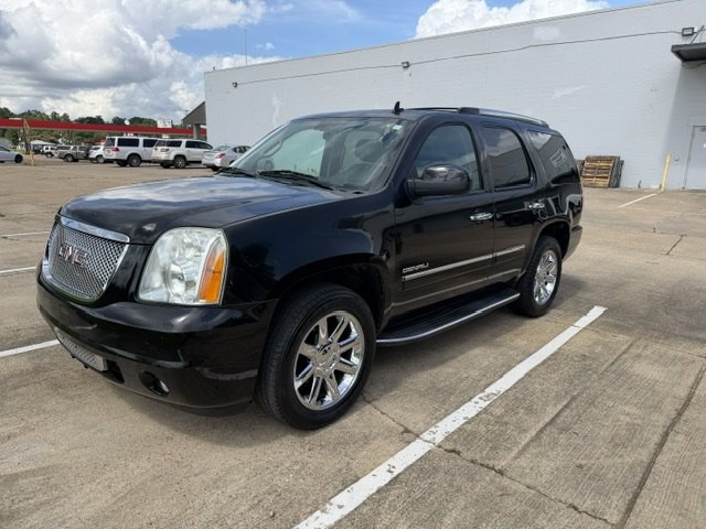 2013 GMC Yukon Image 1