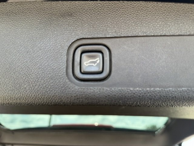 2013 GMC Yukon Image 18