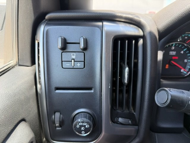 2015 Chevrolet Silverado 1500 Image 20