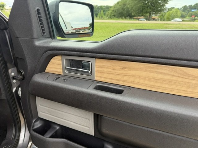 2011 Ford F-150 Image 12