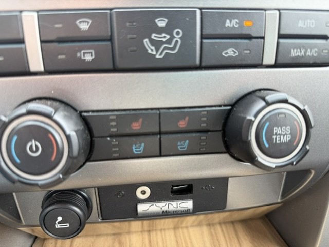 2011 Ford F-150 Image 23