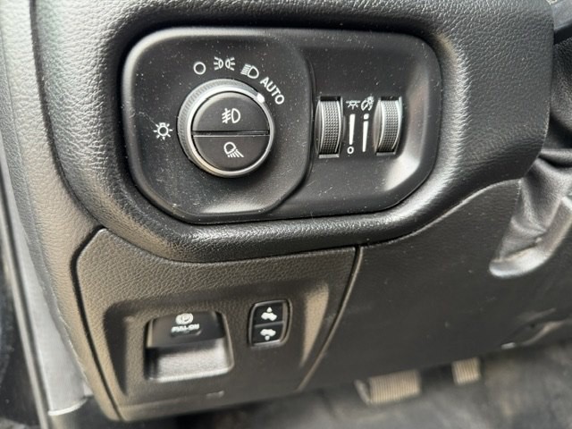 2019 RAM 1500 Image 6